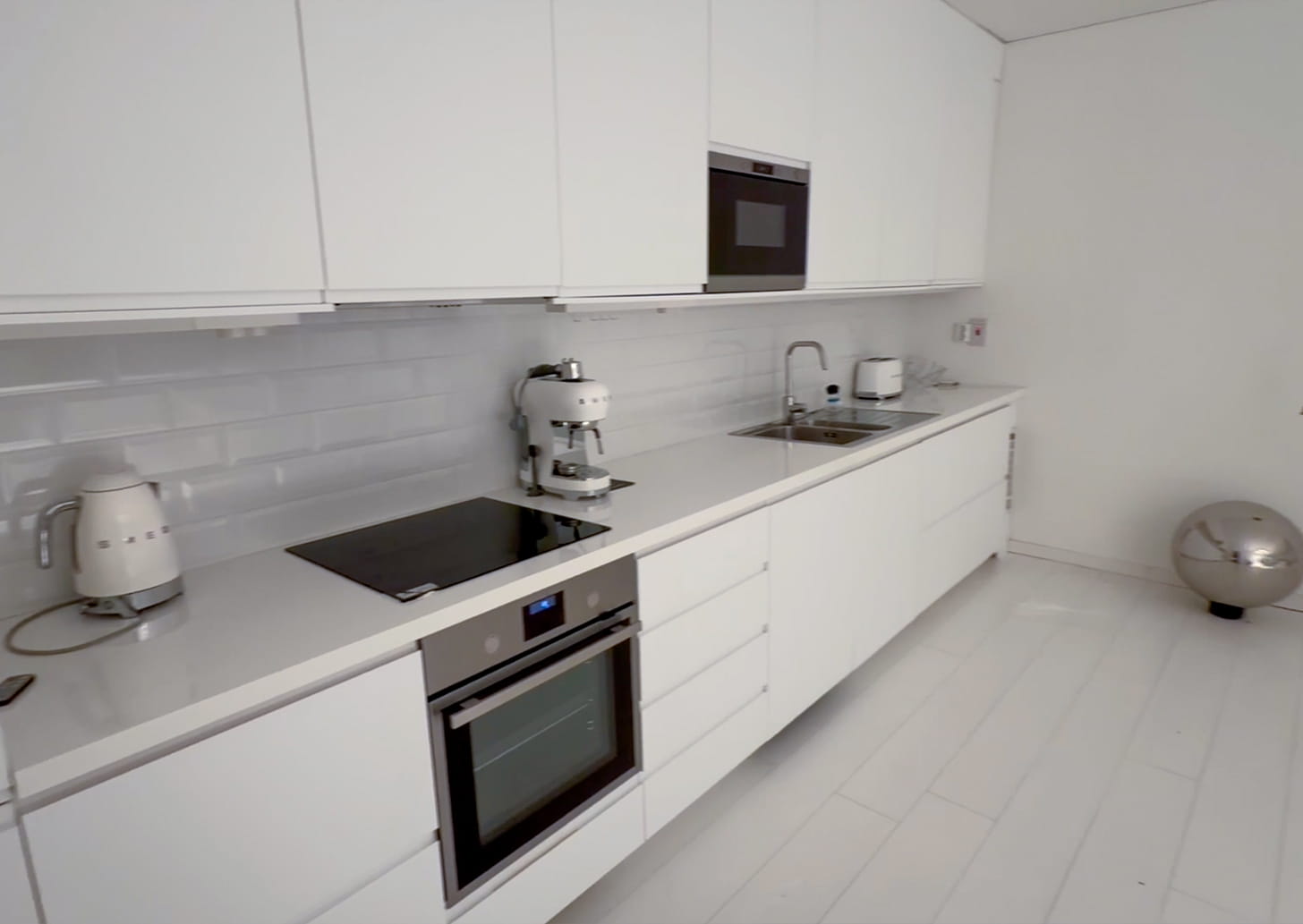 SBC Apartment Plus fully equipped kitchen