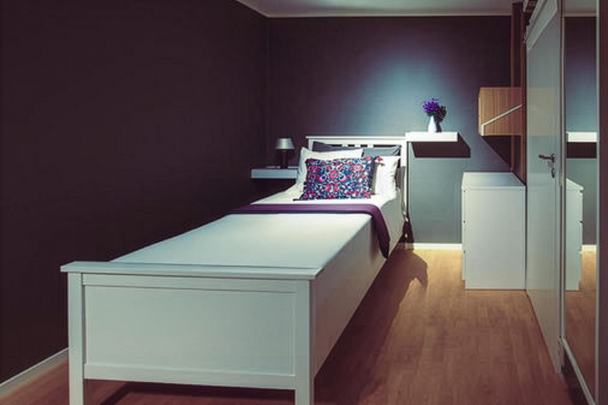 Single bedroom