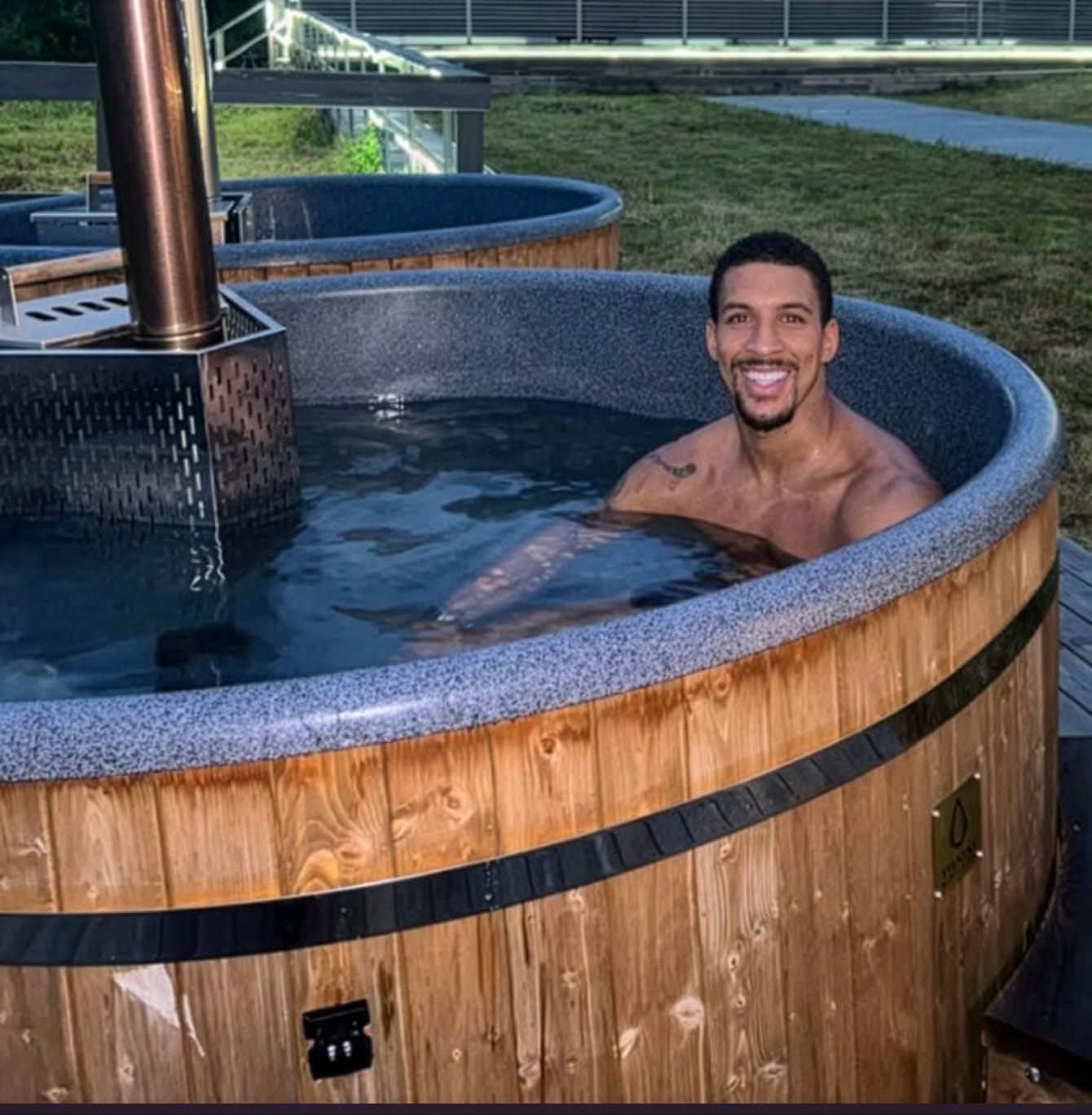 Hot and cold plunge baths at SBC Lodge